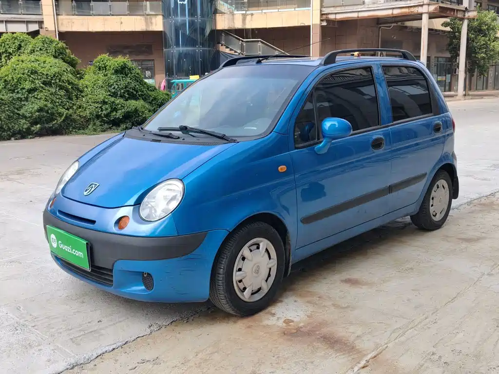 Baojun Lechi 2016 2012 Facelift 1.0L Manual P-TEC Standard