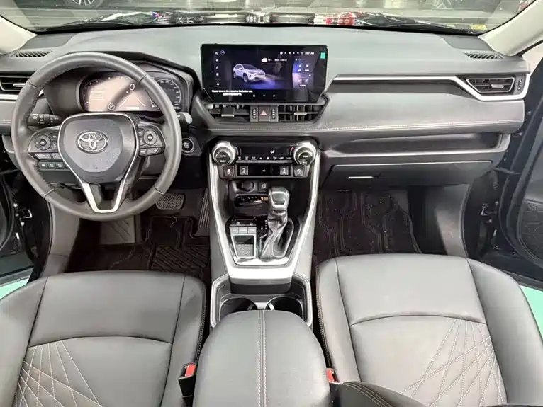 TOYOTA RAV4 RONGFANG