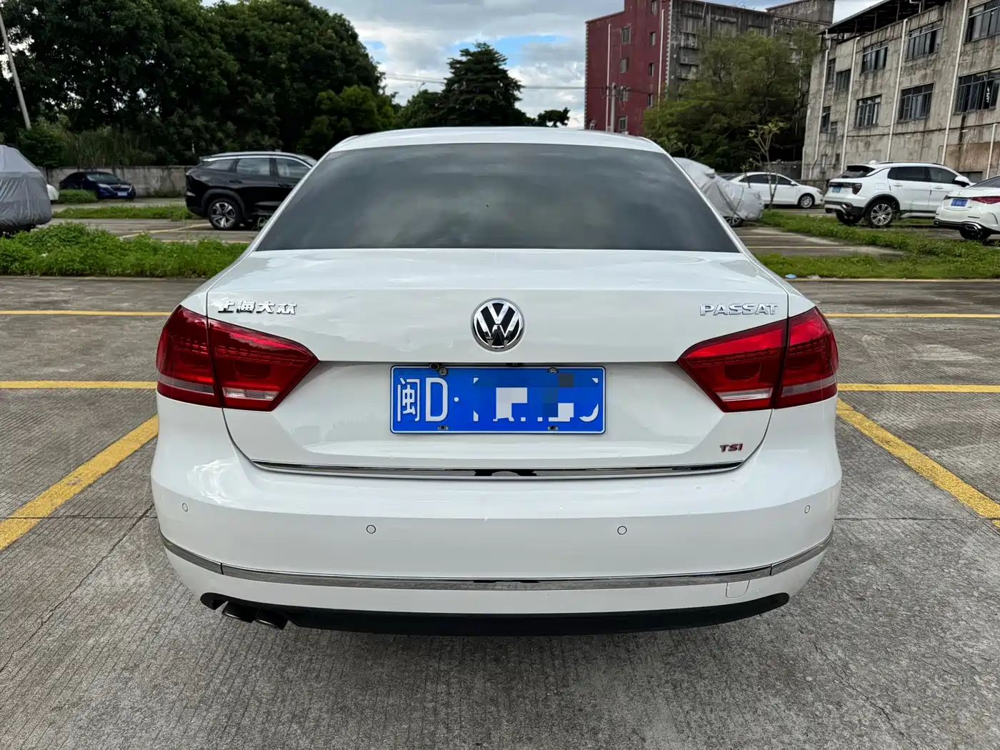 Volkswagen Passat 2013 2013 2.0TSI DSG Yuzun