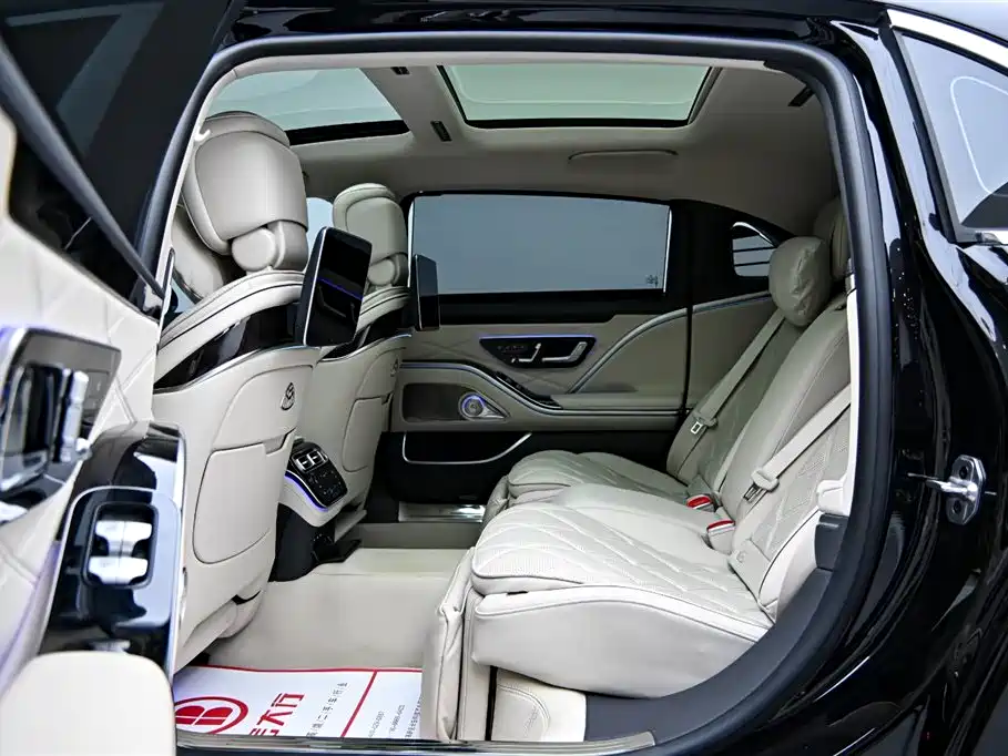 Mercedes-Benz Maybach S-Class 2026 S 480 4MATIC фото 12