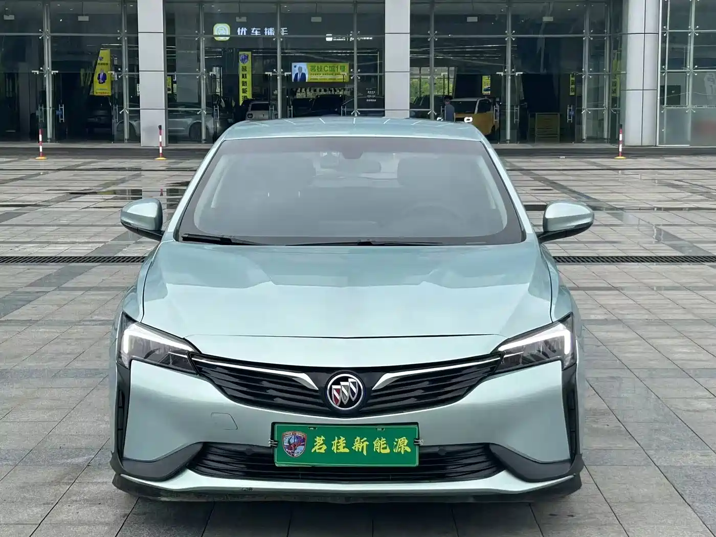 صورة 2 - Buick Velite 6