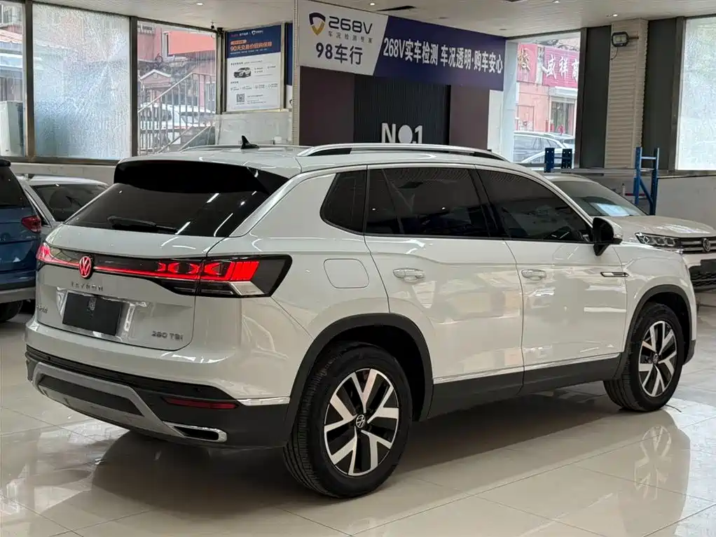 Volkswagen Tayron 2023 280TSI 2WD Luxury Plus Advanced Edition фото 4