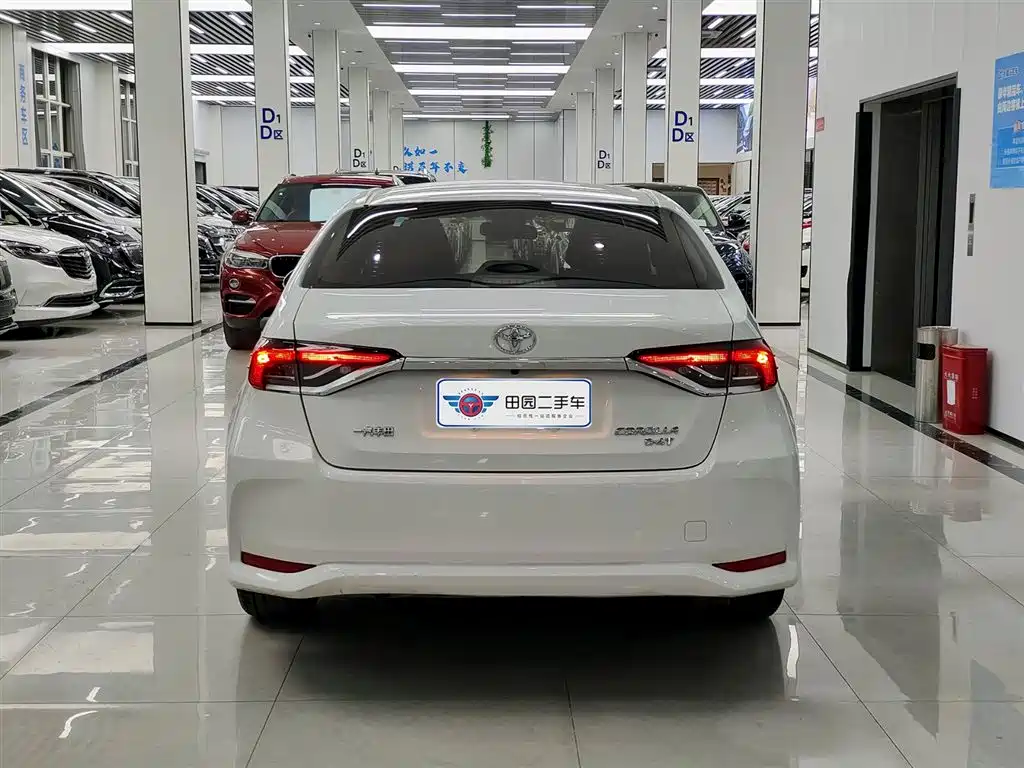 Toyota Corolla 2021 1.2T S-CVT Elite PLUS Edition фото 5