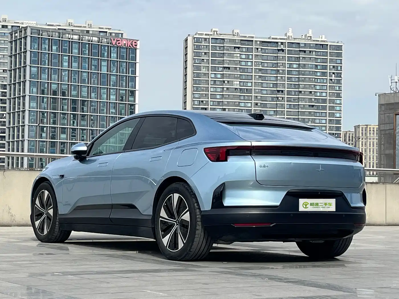 POLESTAR 4