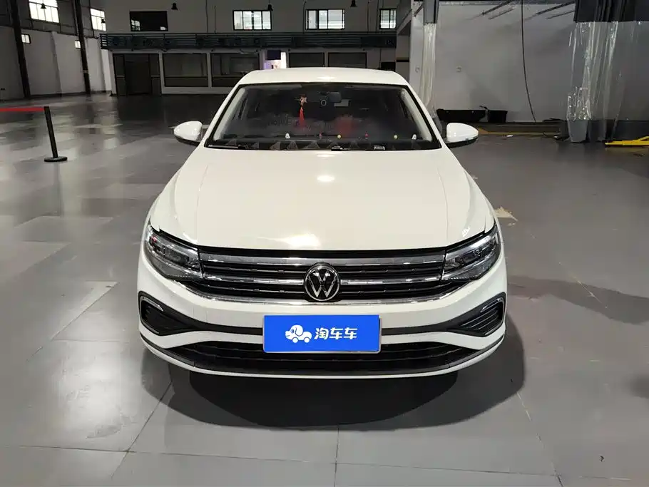 Volkswagen Bora 2023 200TSI DSG Comfort Edition фото 2