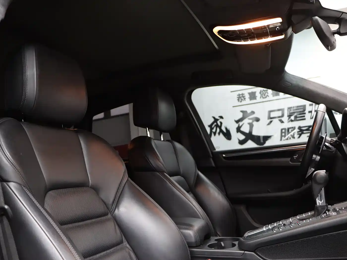 Porsche Macan 2014 Macan Turbo 3.6T фото 23