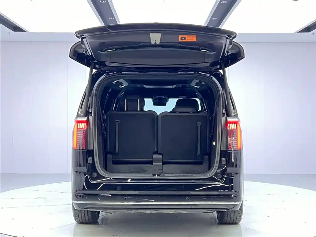 ZEEKR EXTREME KRYPTON 009