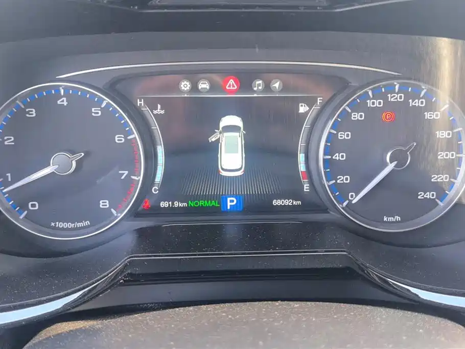GAC Trumpchi Trumpchi GS8 2019 390T 2WD Luxury Smart Connect Edition (7-seater) фото 14