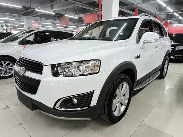  Chevrolet Captiva 2015 2.4L AWD Flagship 7-Seater