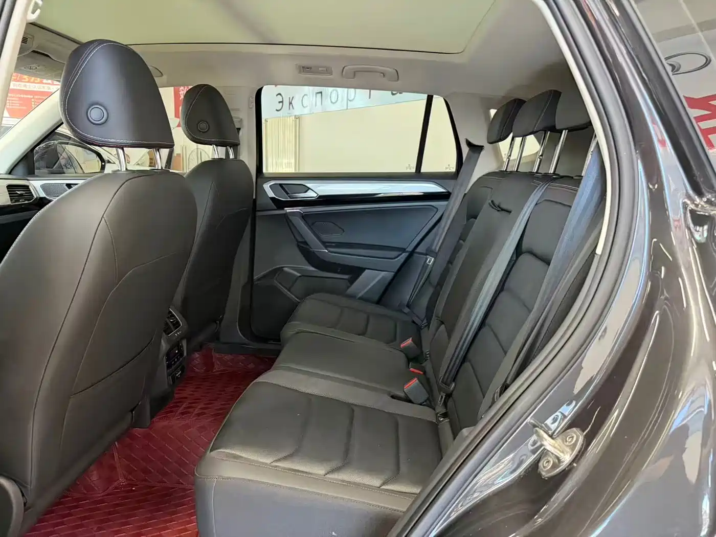 Volkswagen Tayron 2022 280TSI 2WD Luxury Smart Connect Edition фото 14