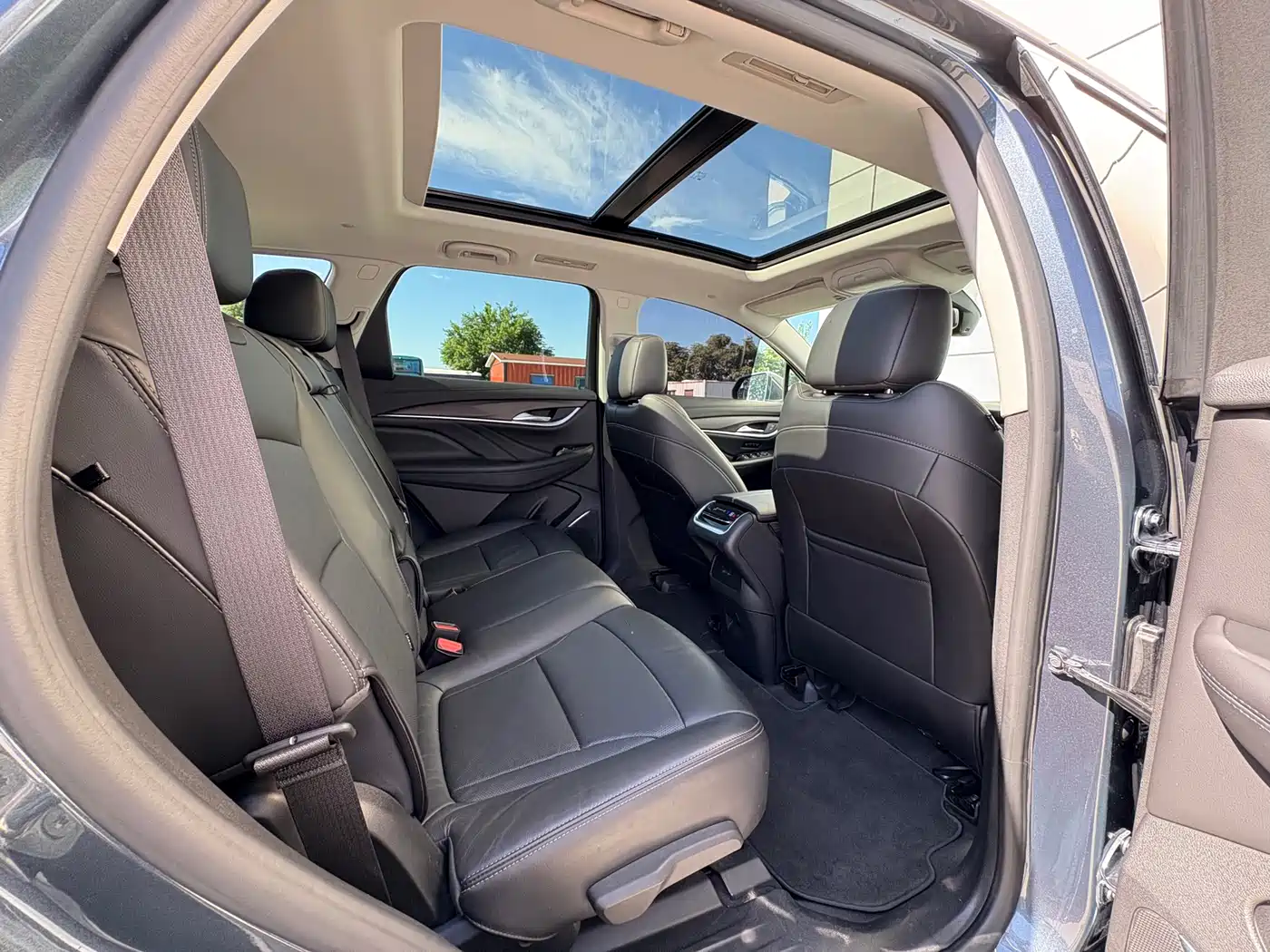 Buick Enclave 2020 28T 4WD Premium Model фото 13
