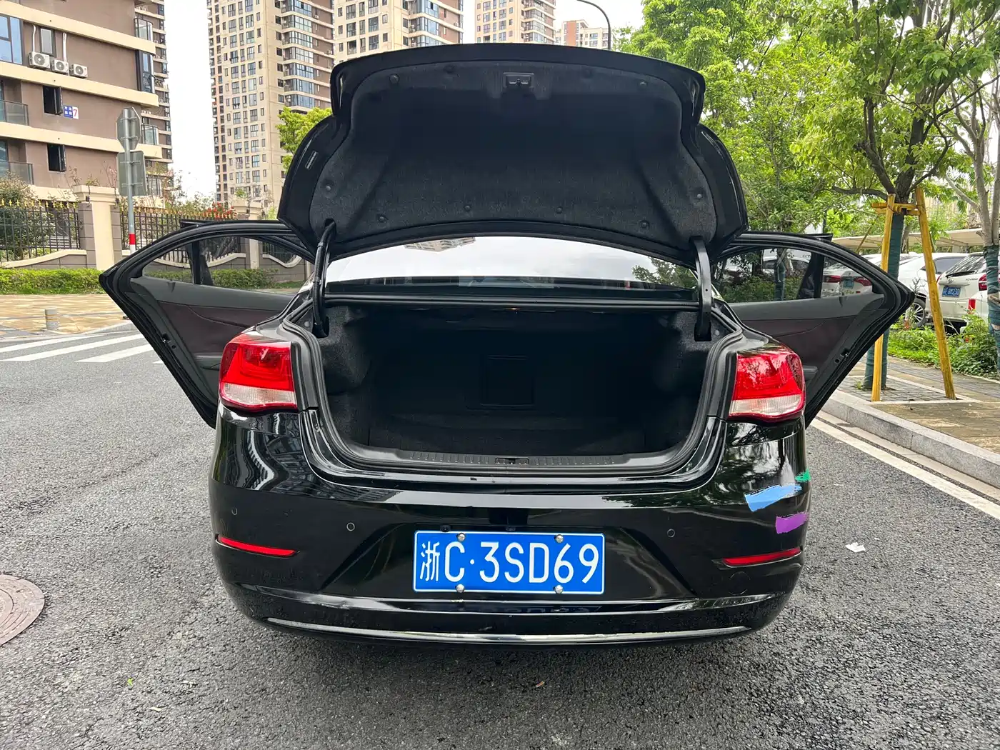 Chevrolet Malibu 2017 1.5T Automatic Luxury Edition фото 16