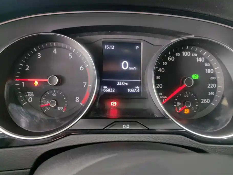 Volkswagen Magotan 2020 330TSI DSG Leading фото 14