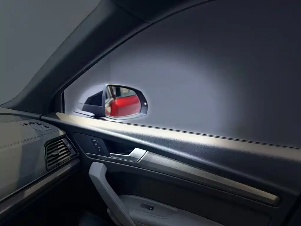 Audi Q5L Sportback 2022 40 TFSI Luxury фото 17