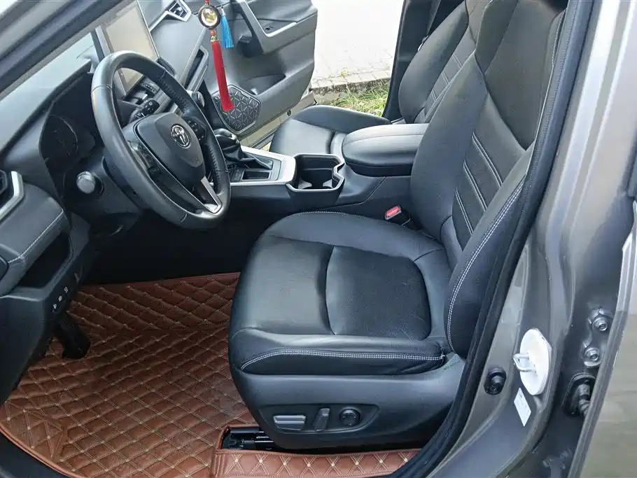 Toyota RAV4 Rongfang 2021 2.0L CVT 2WD Trend PLUS фото 9