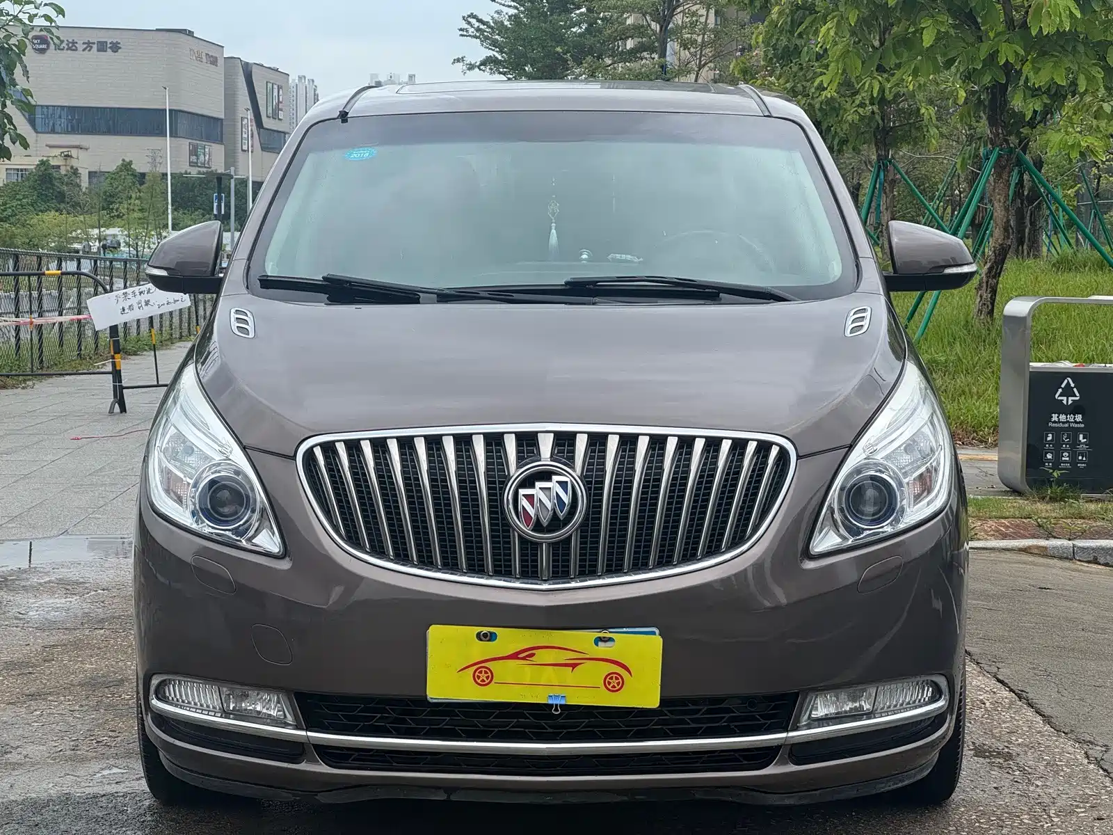Фото 10 - Buick GL8