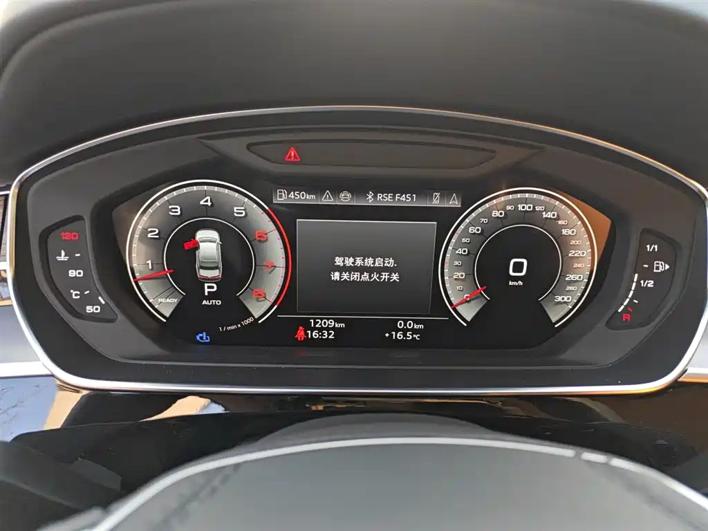 Audi A8 2024 Model A8L 55 TFSI quattro Flagship фото 9