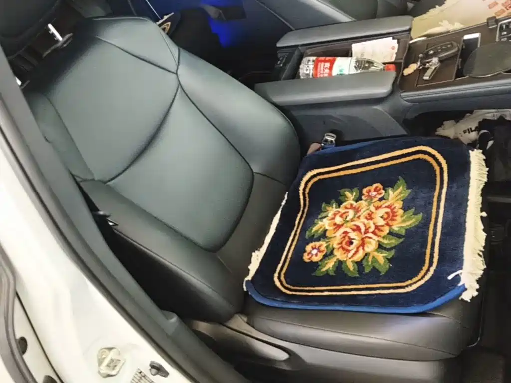 Фото 25 - Toyota Granvia