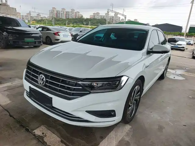 Volkswagen Sagitar 2022