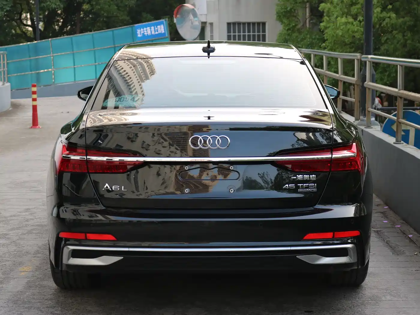 Audi A6L 2024 45 TFSI quattro Premium Elegance фото 5