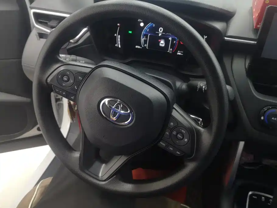 Toyota Corolla Cross 2024 2024 Model 2.0L Pioneer Edition
