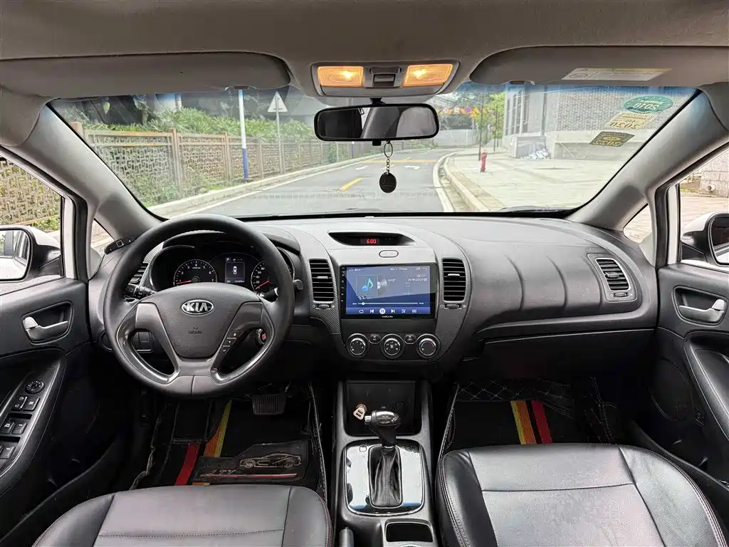 Фото 9 - Kia K3