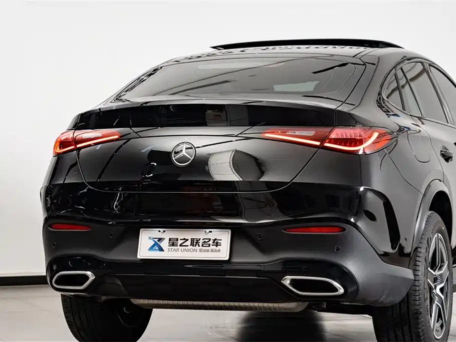 Mercedes-Benz GLC Coupe 2025 GLC 260 4MATIC Coupe SUV фото 8