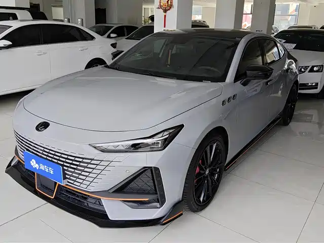 Changan UNI-V 2022 1.5T Premium Model