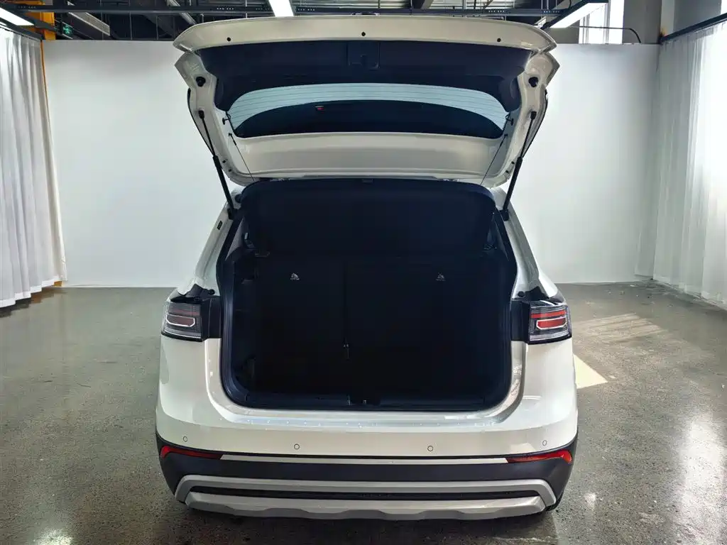 Volkswagen Tharu 2025 New Edge 1.5L Aspiration Edition фото 16