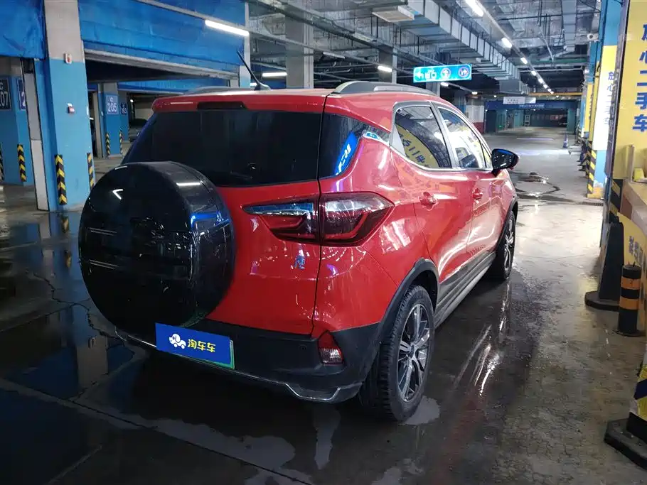 BYD Yuan New Energy 2018 EV360 Smart Connected Cool Edition фото 3