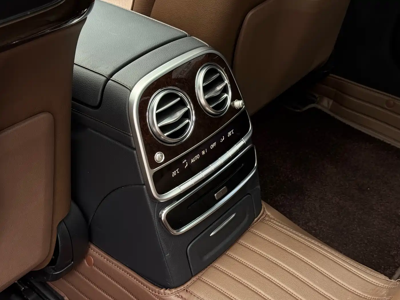 Mercedes-Benz S-Class 2018 S 350 L фото 12