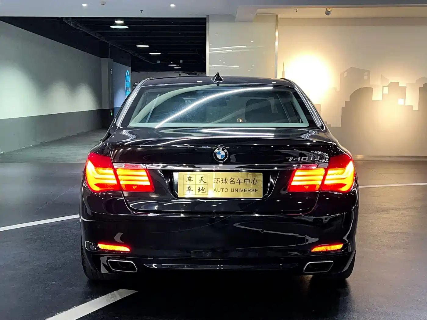 BMW 7 Series 2009 Model 740Li Leading Edition фото 5