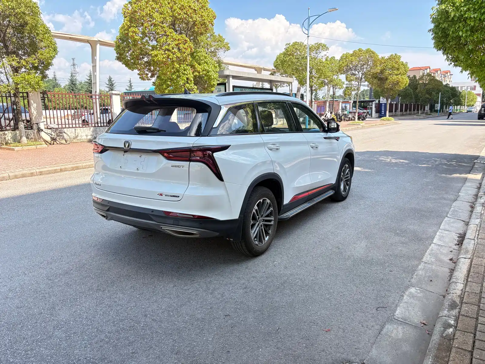 Фото 5 - Changan CS75 PLUS