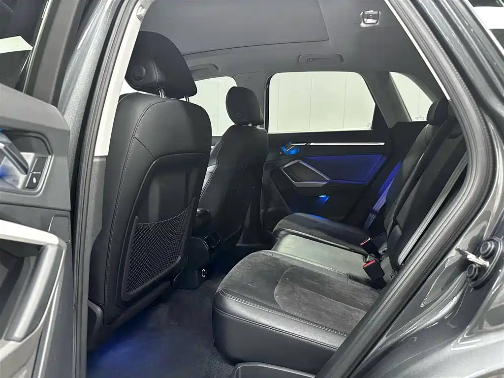 Audi Q3 2022 35 TFSI Fashion Dynamic фото 15