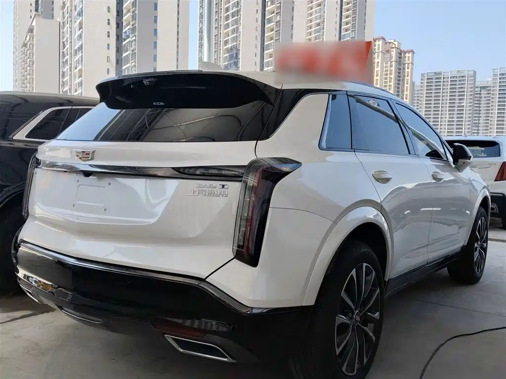 Cadillac XT5 2025 2.0T Premium Model фото 7