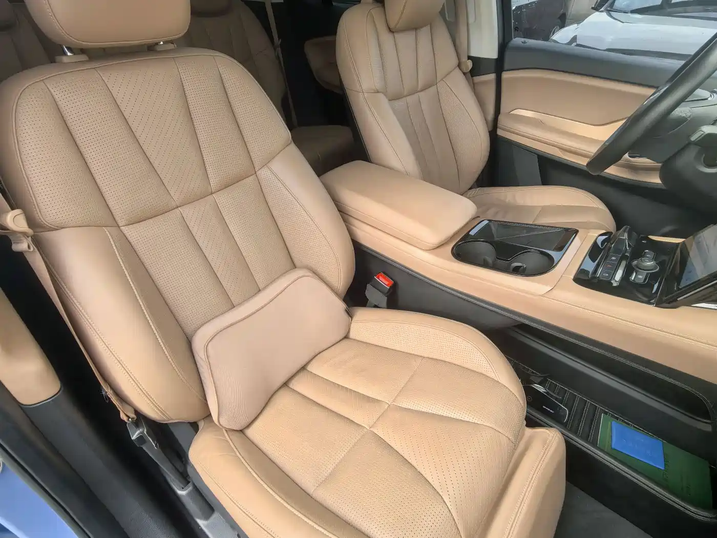NIO ES8 2018 2018 Founder Edition
