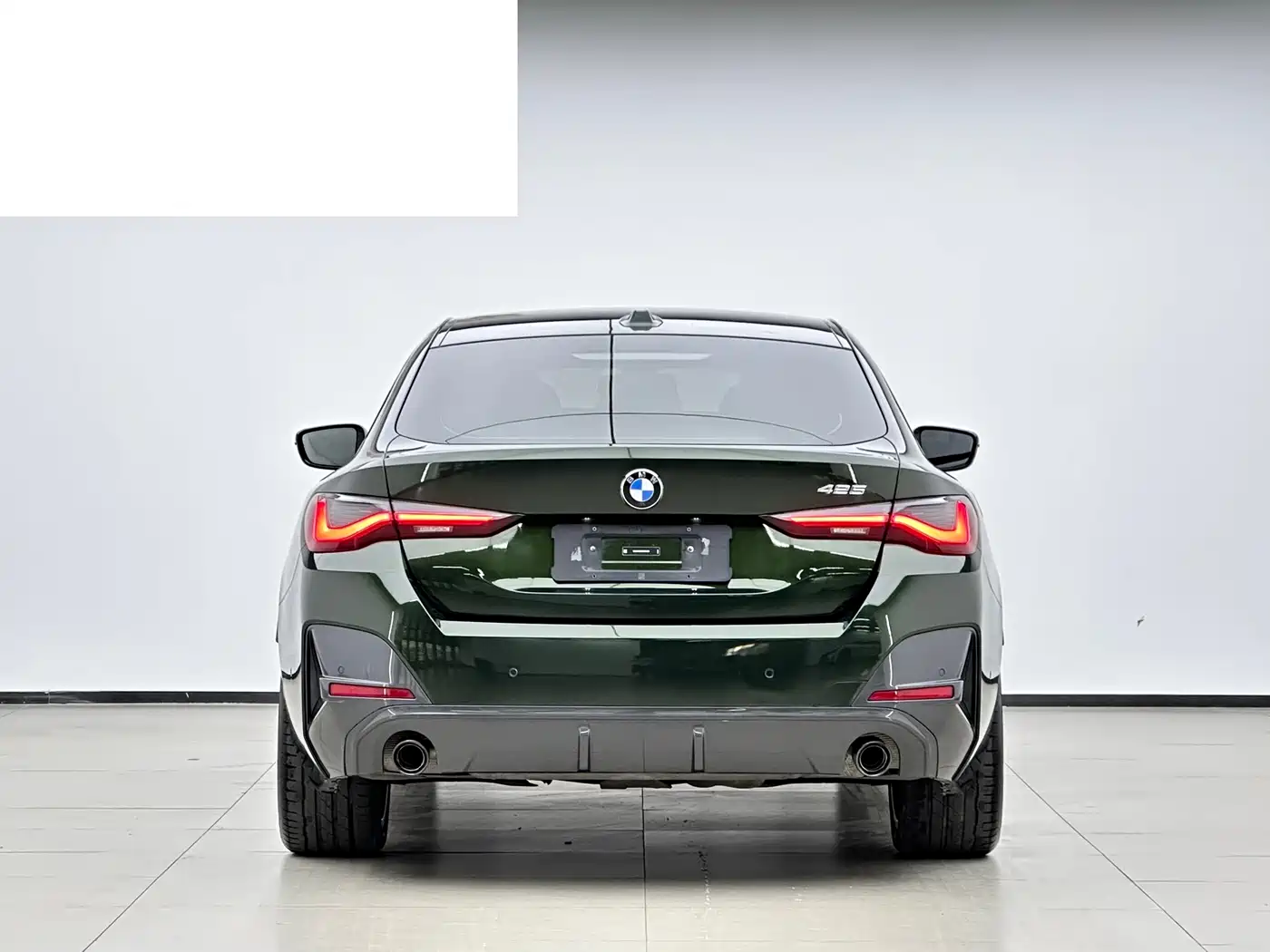 BMW 4 Series 2023 425i Gran Coupe M Sport Shadowline Package фото 4