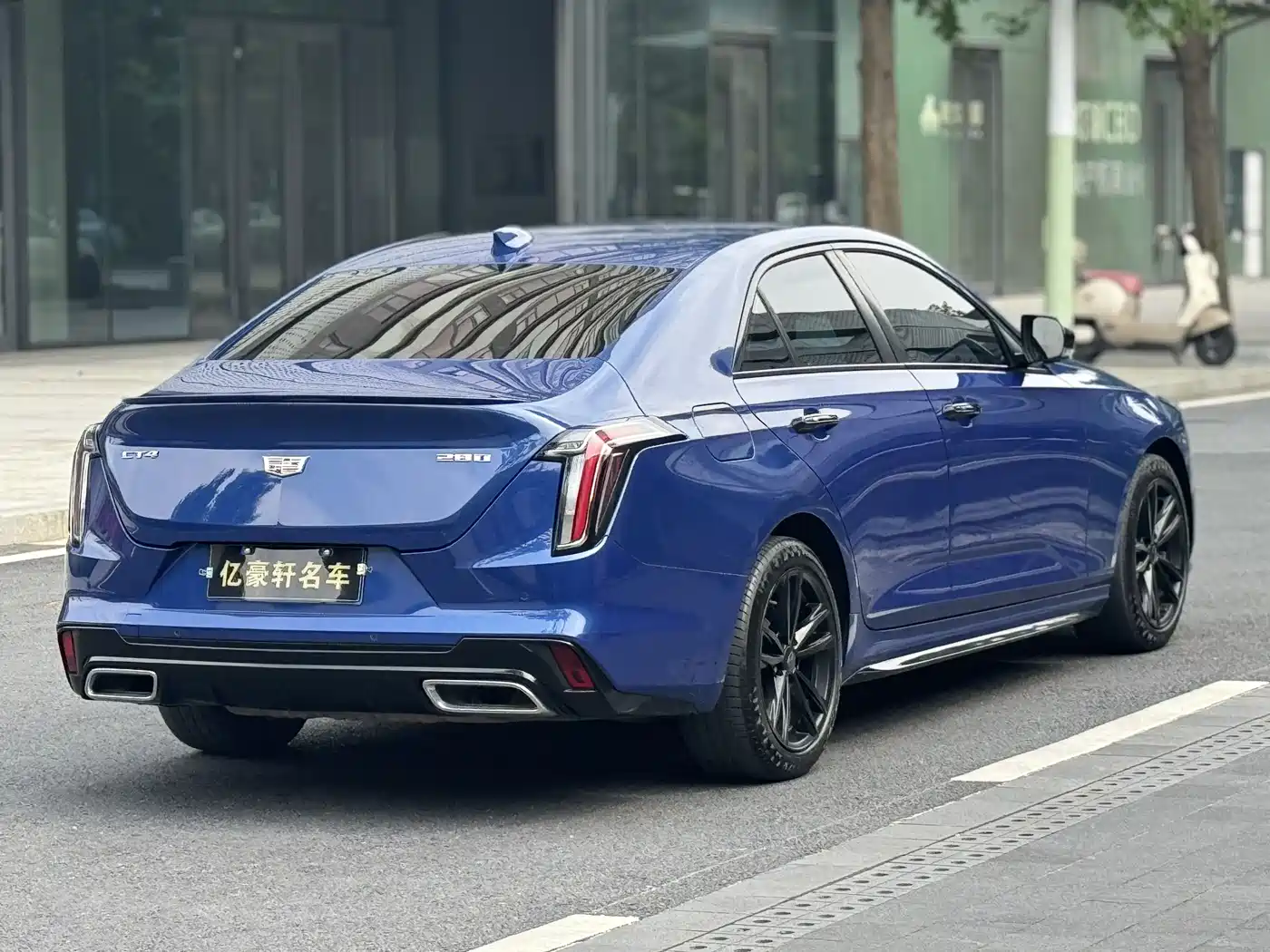 CADILLAC CT4