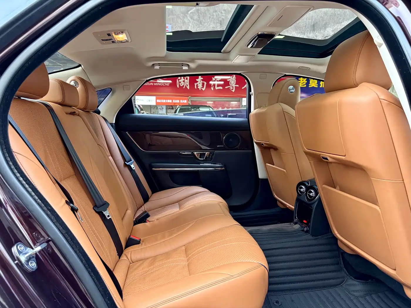 Jaguar XJ 2018 2016 XJL 3.0 SC 4WD Panorama Business Edition
