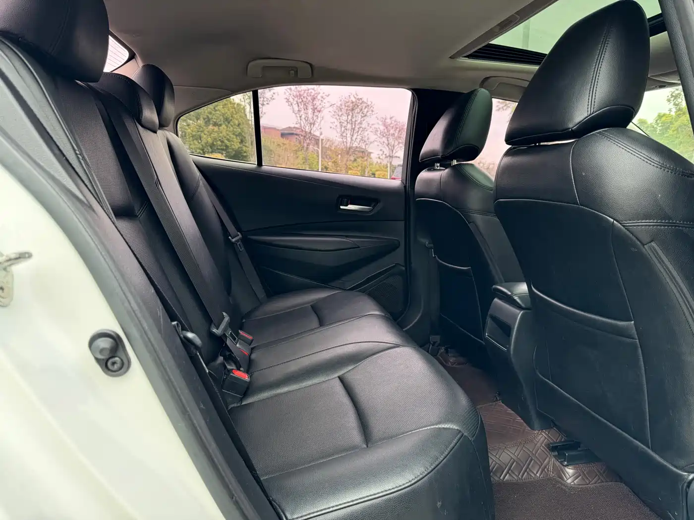 Toyota Corolla 2021 1.2T S-CVT Elite Edition фото 6