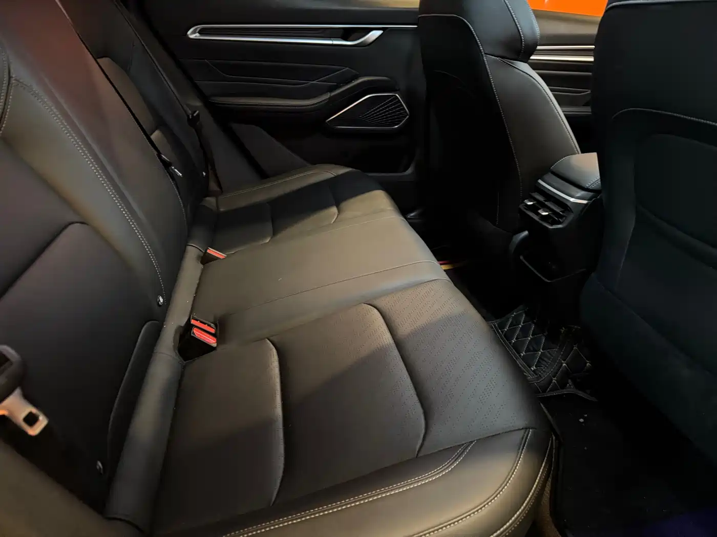 GEELY AUTOMOBILE EMGRAND