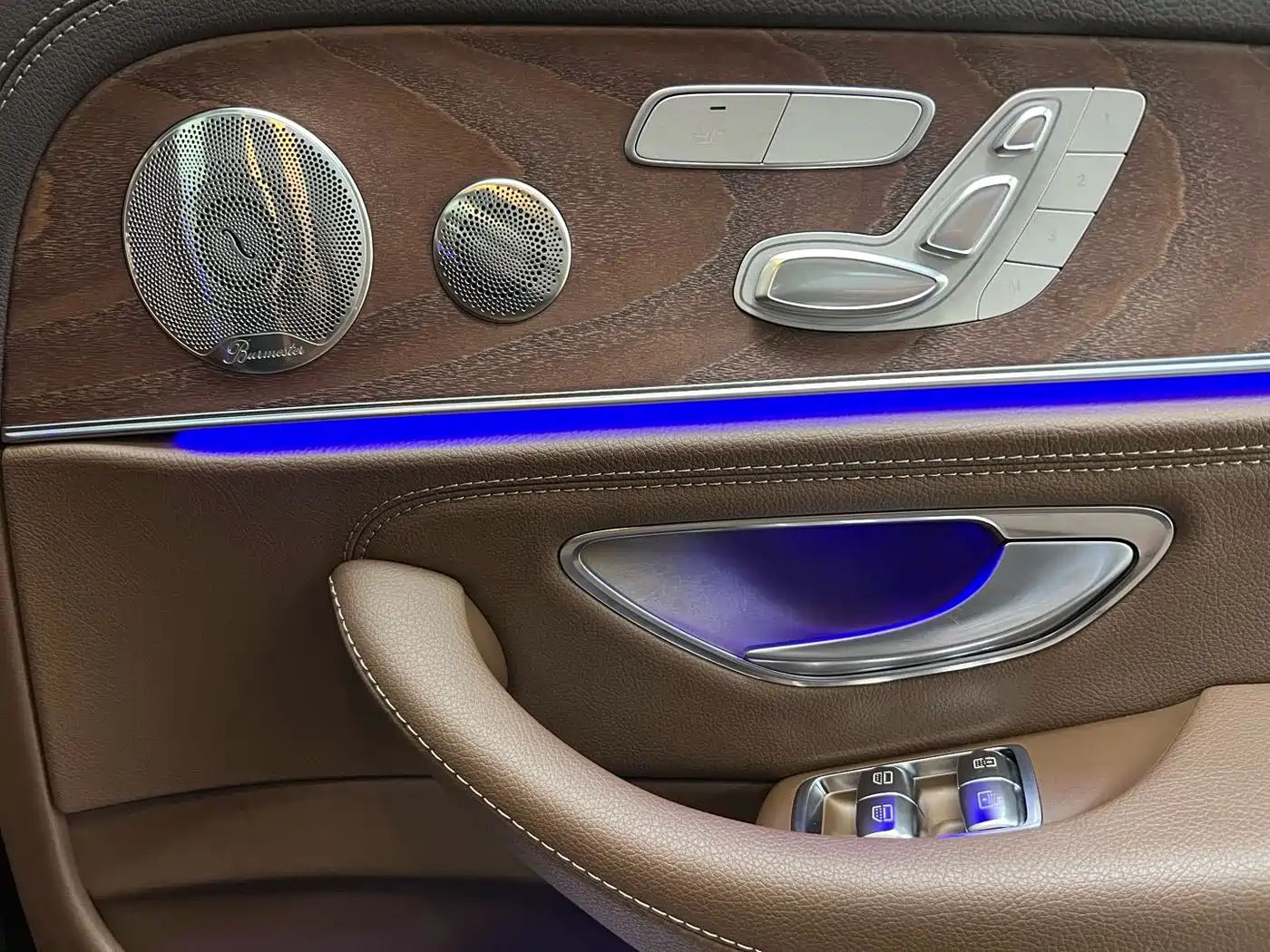 Mercedes-Benz E-Class 2022 Facelift E 300 L Luxury Style фото 20