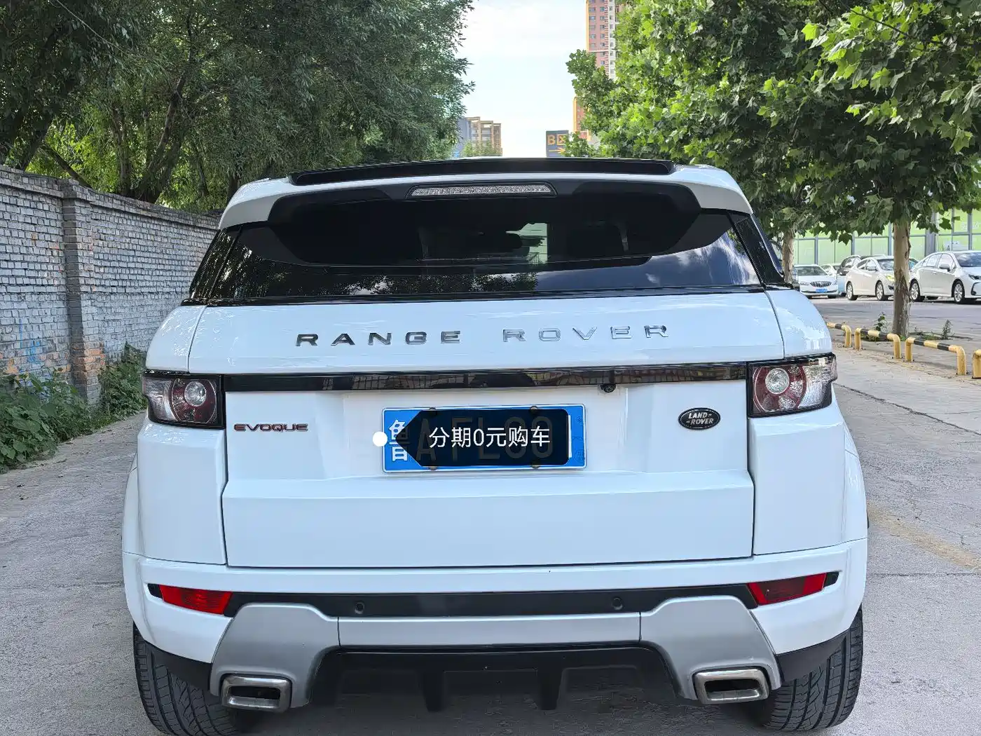 Land Rover Range Rover Evoque (Import) 2012 2.0T 5-door Dynamic Edition фото 8
