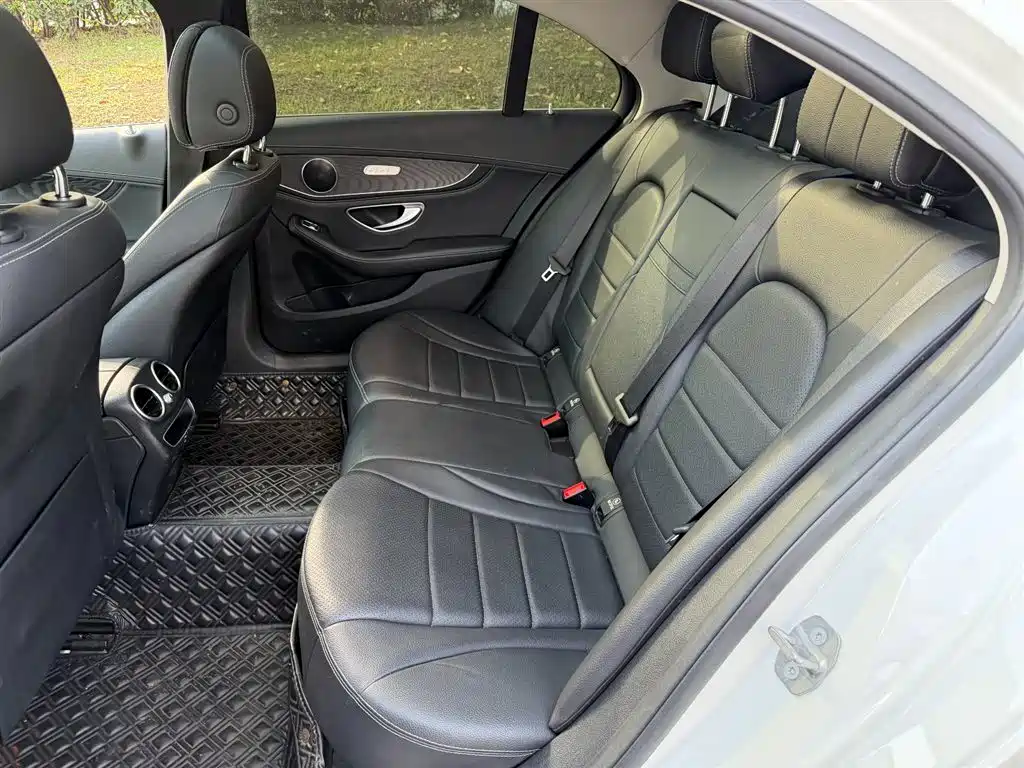 Mercedes-Benz C-Class 2019 C 260 L Sport фото 10