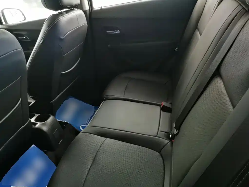 Фото 17 - Chevrolet Trax