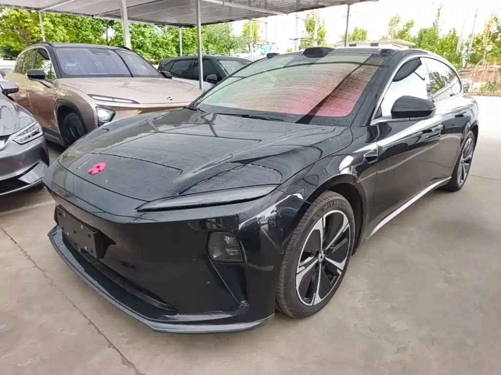 Фото 2 - NIO ET5T