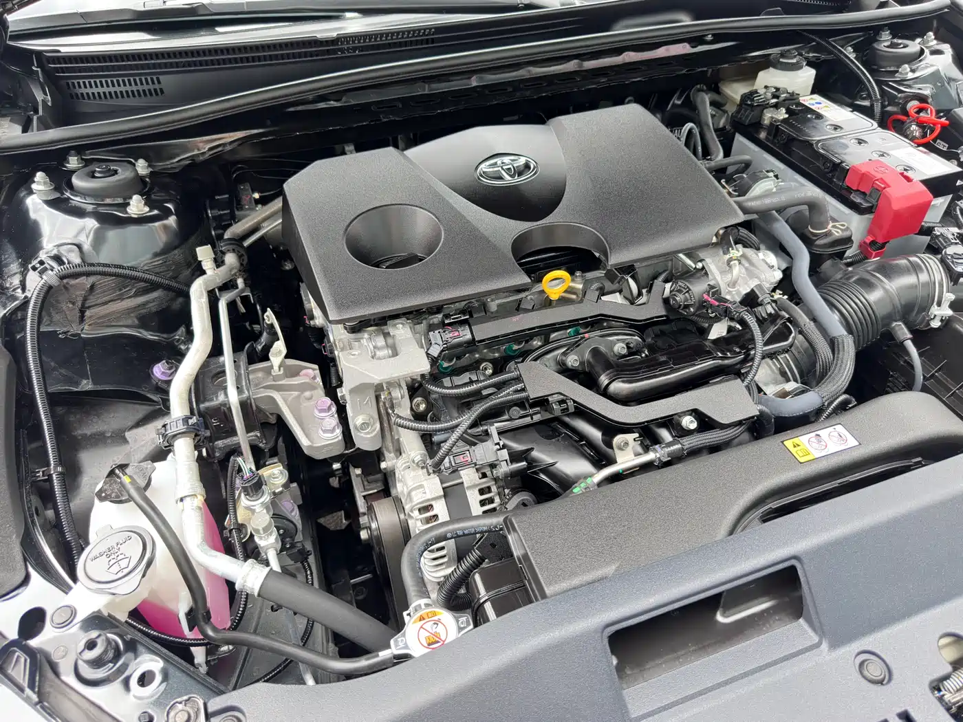 Toyota Camry 2021 2.0G Luxury Edition фото 24
