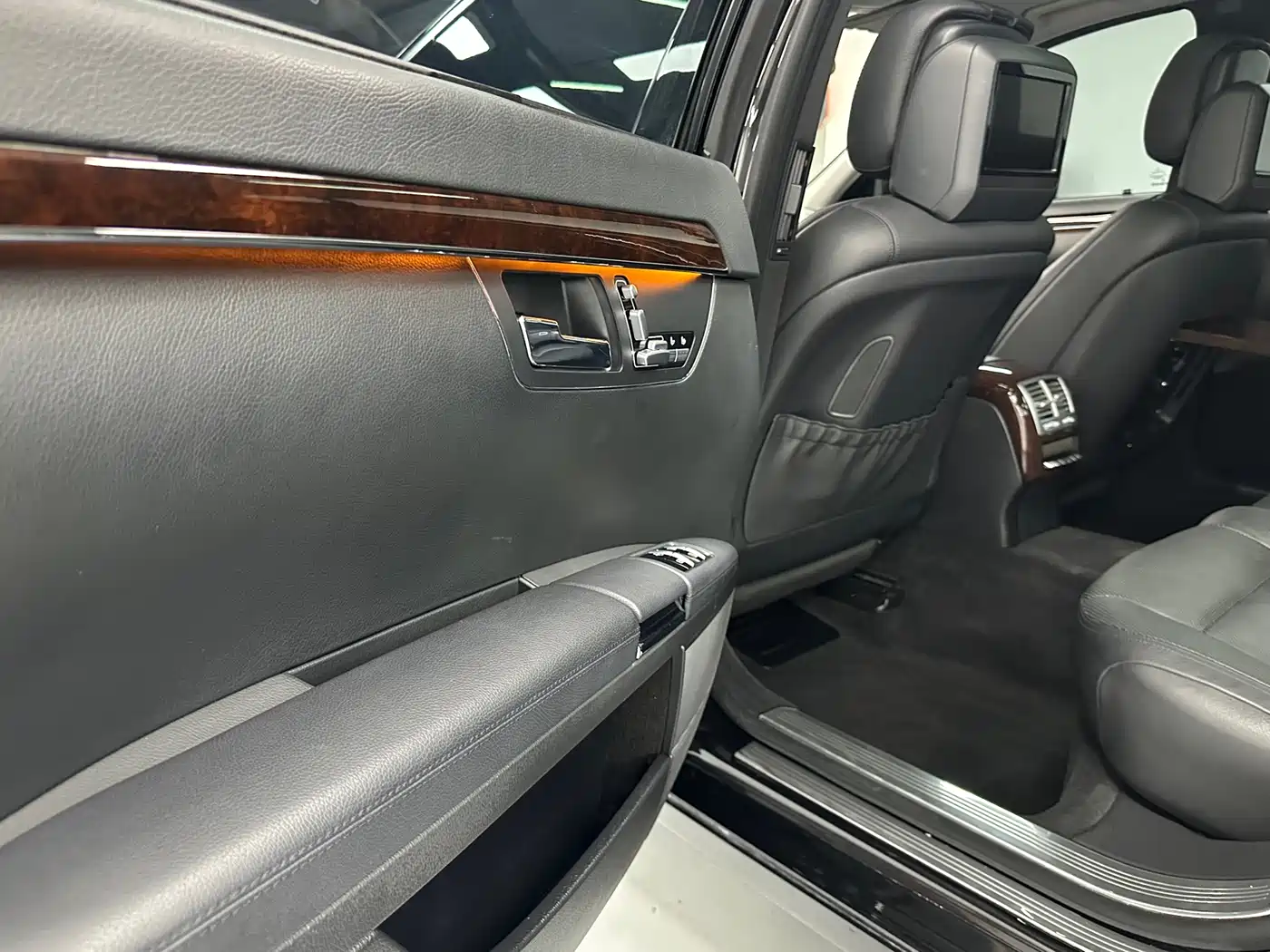 Mercedes-Benz S-Class 2012 S 350 L 4MATIC Grand Edition фото 22