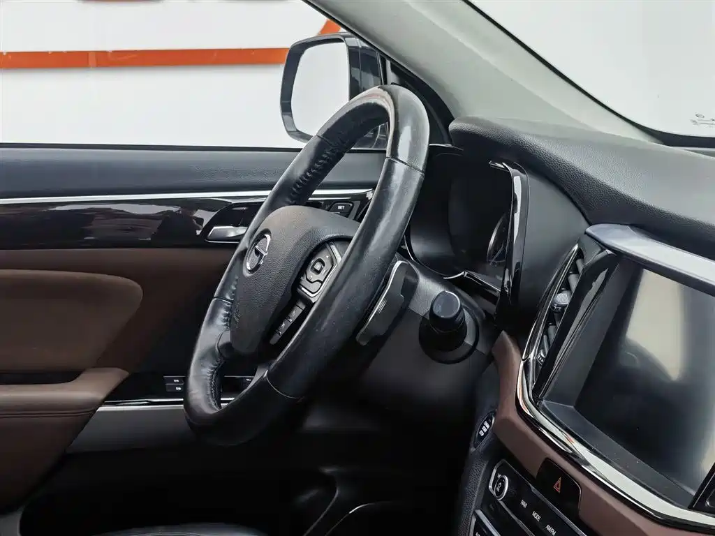 GAC Trumpchi Trumpchi GS8 2017 320T 2WD Luxury Smart Connect (7-seater) фото 22