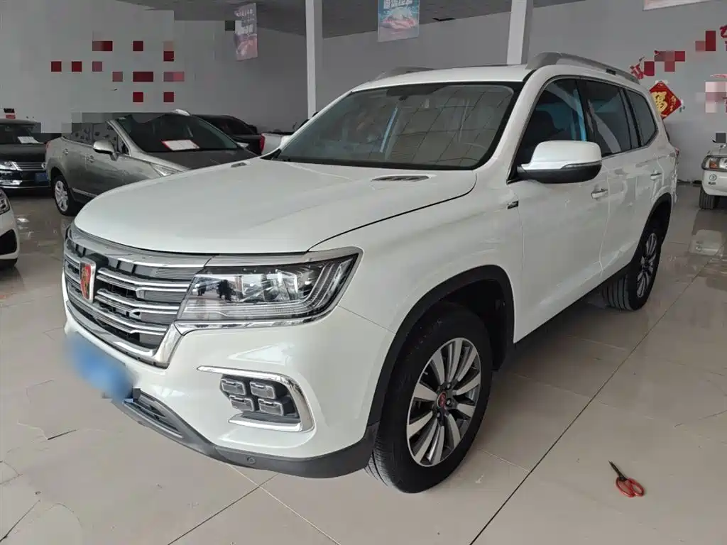 ROEWE RX8